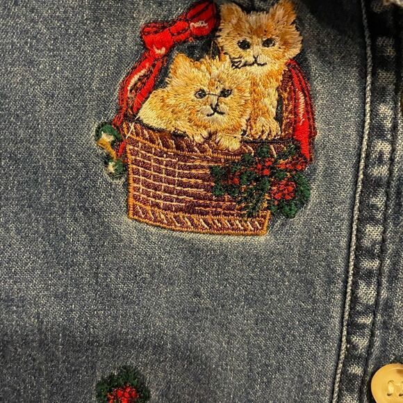Solutions Christmas Embroidery Cat Jean Shirt Women’s PM - Picture 3 of 15